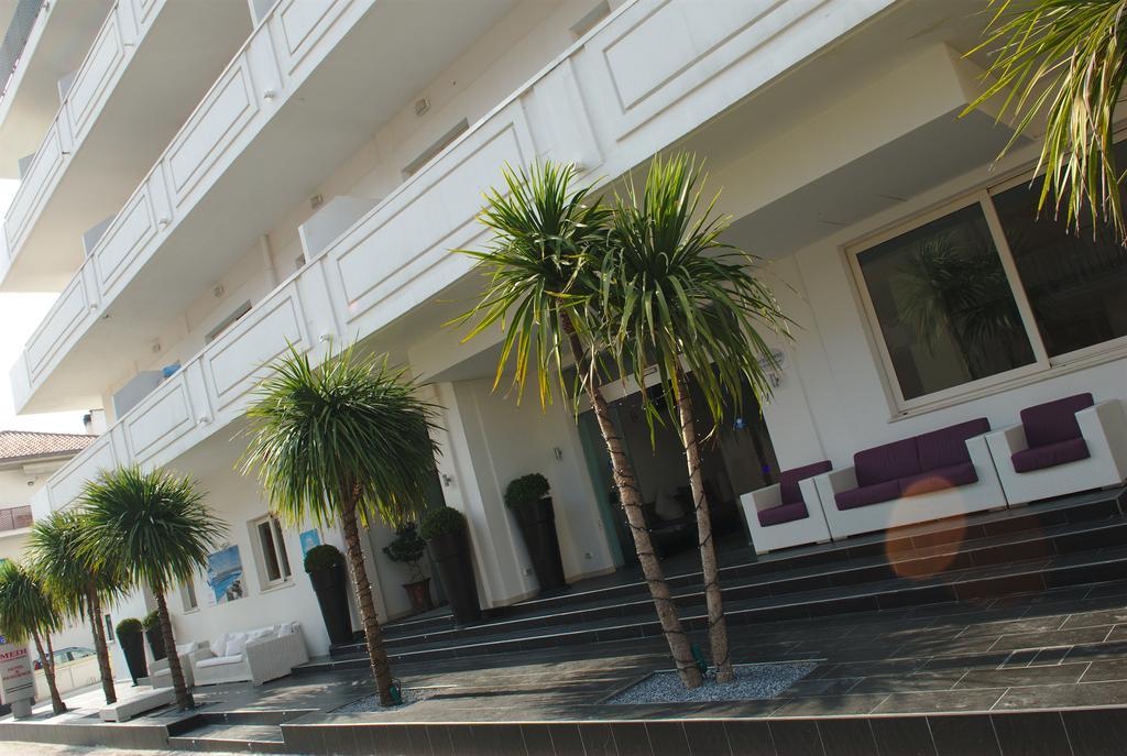 אלבה אדריאטיקה Medi Garden Hotel&Residence מראה חיצוני תמונה