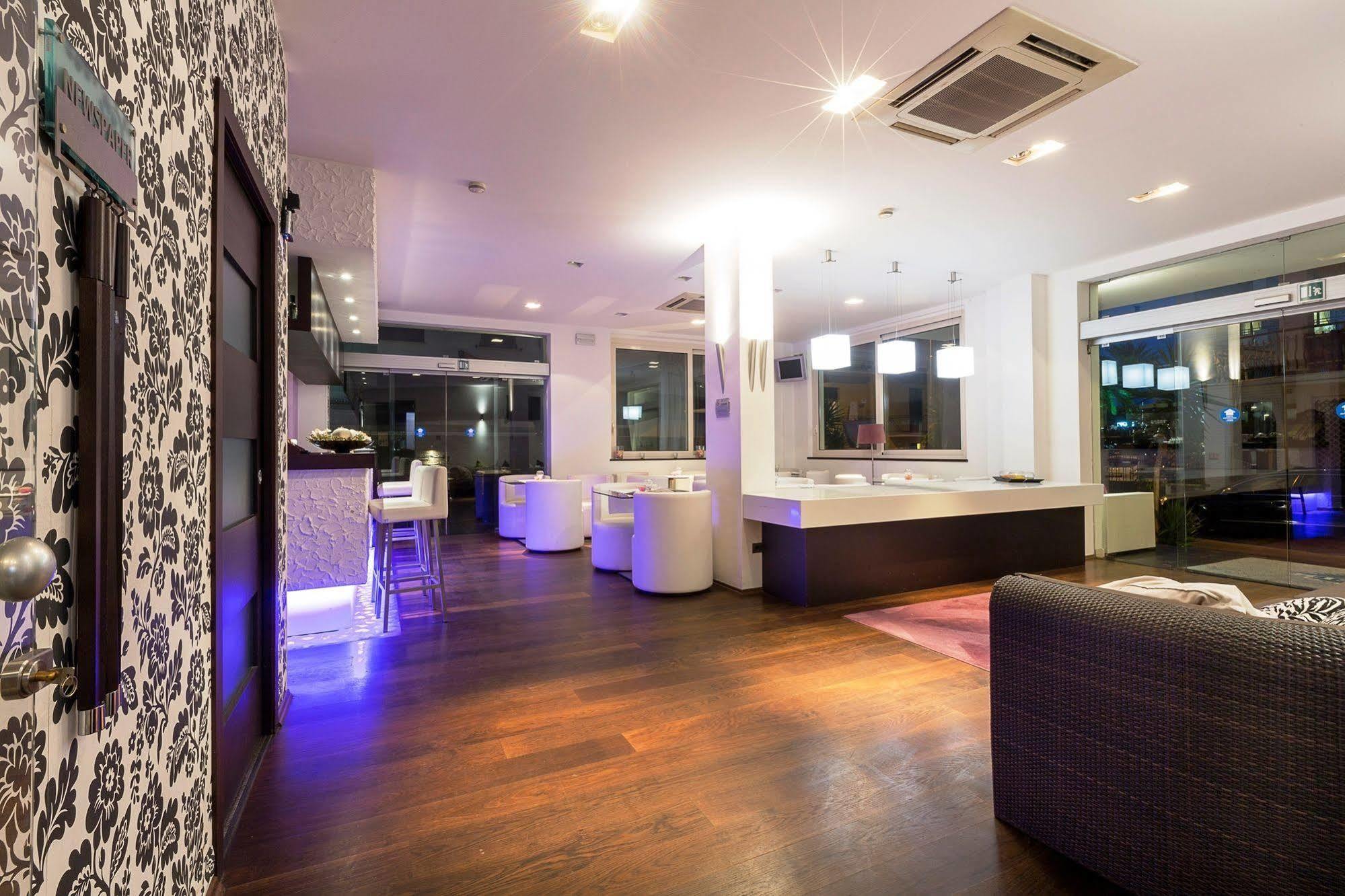 אלבה אדריאטיקה Medi Garden Hotel&Residence מראה חיצוני תמונה