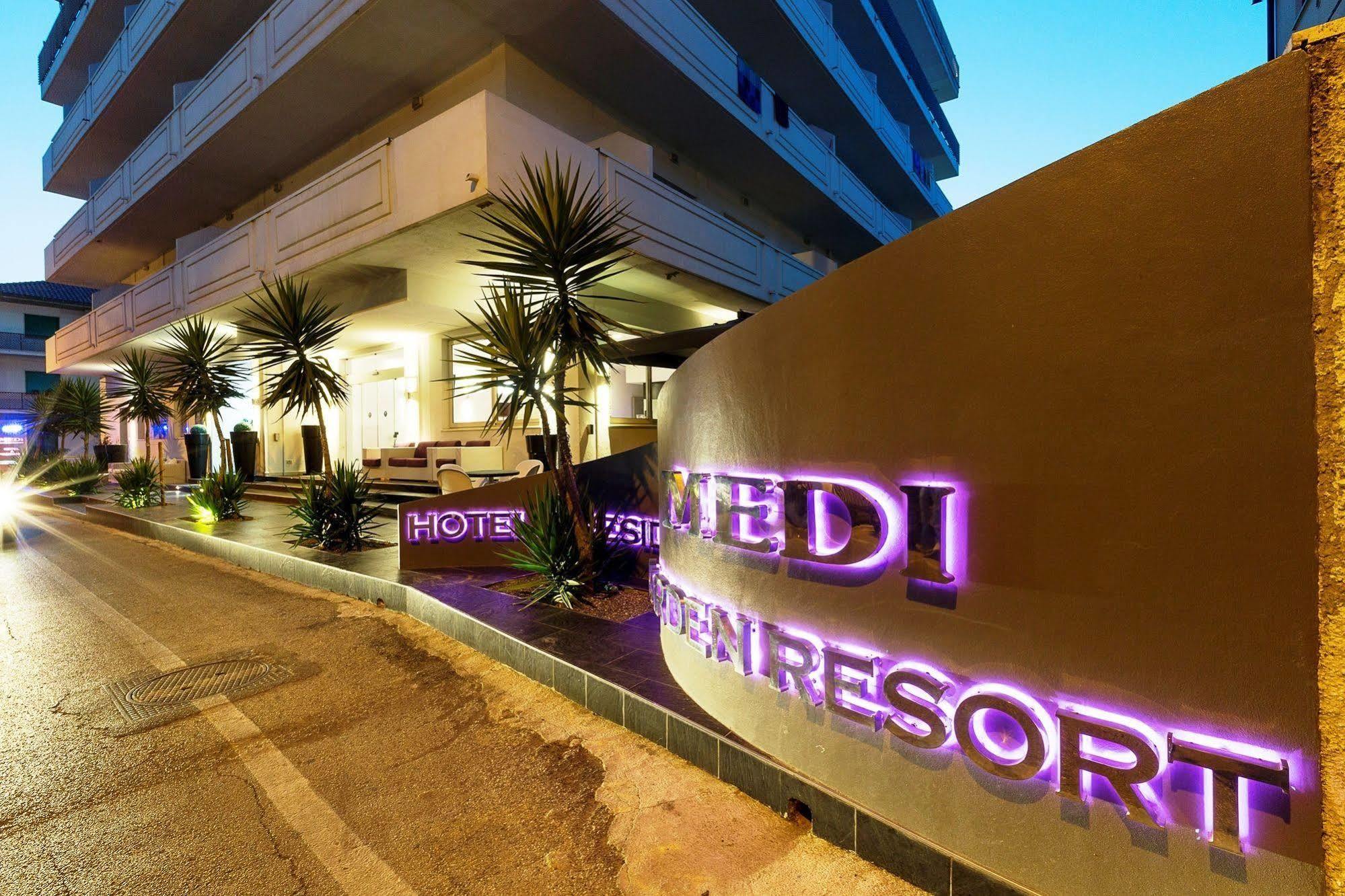 אלבה אדריאטיקה Medi Garden Hotel&Residence מראה חיצוני תמונה